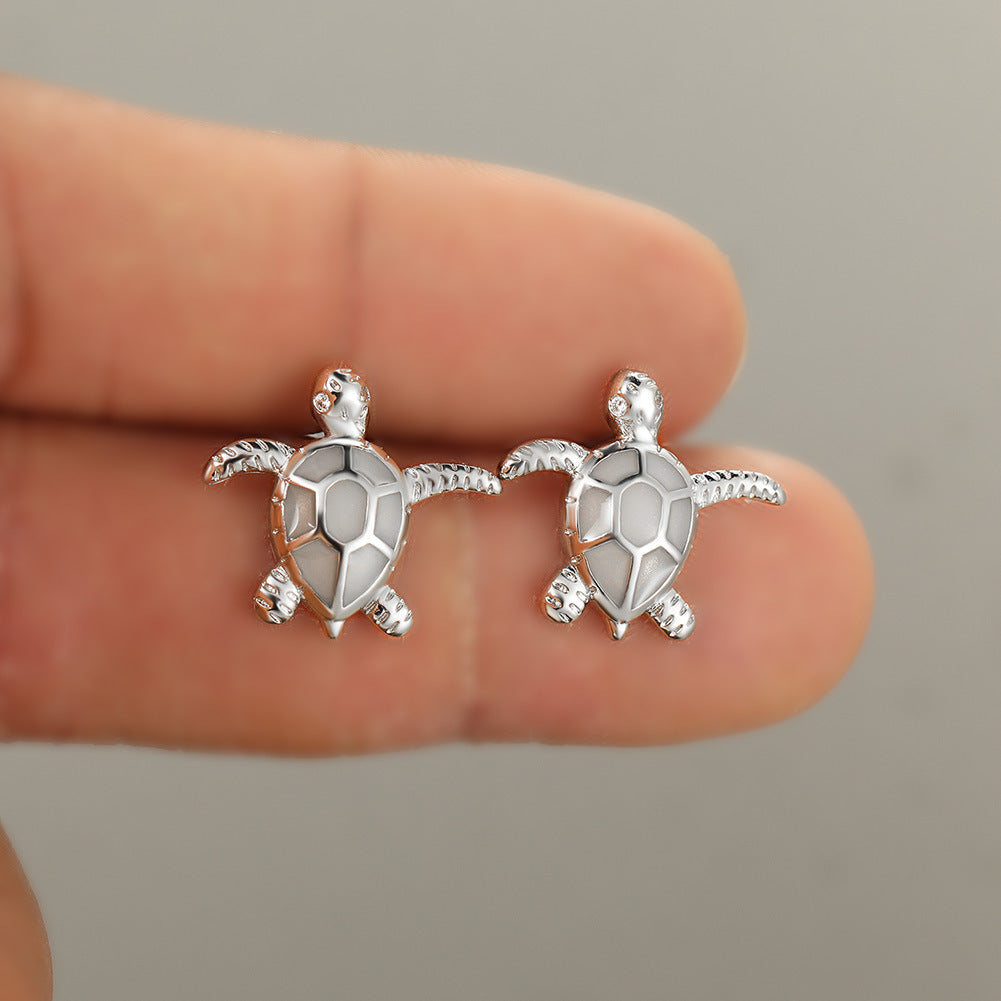 Lady's Cute Turtle Stud Earrings